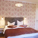 Gasthof Hollenstedter Hof 3*